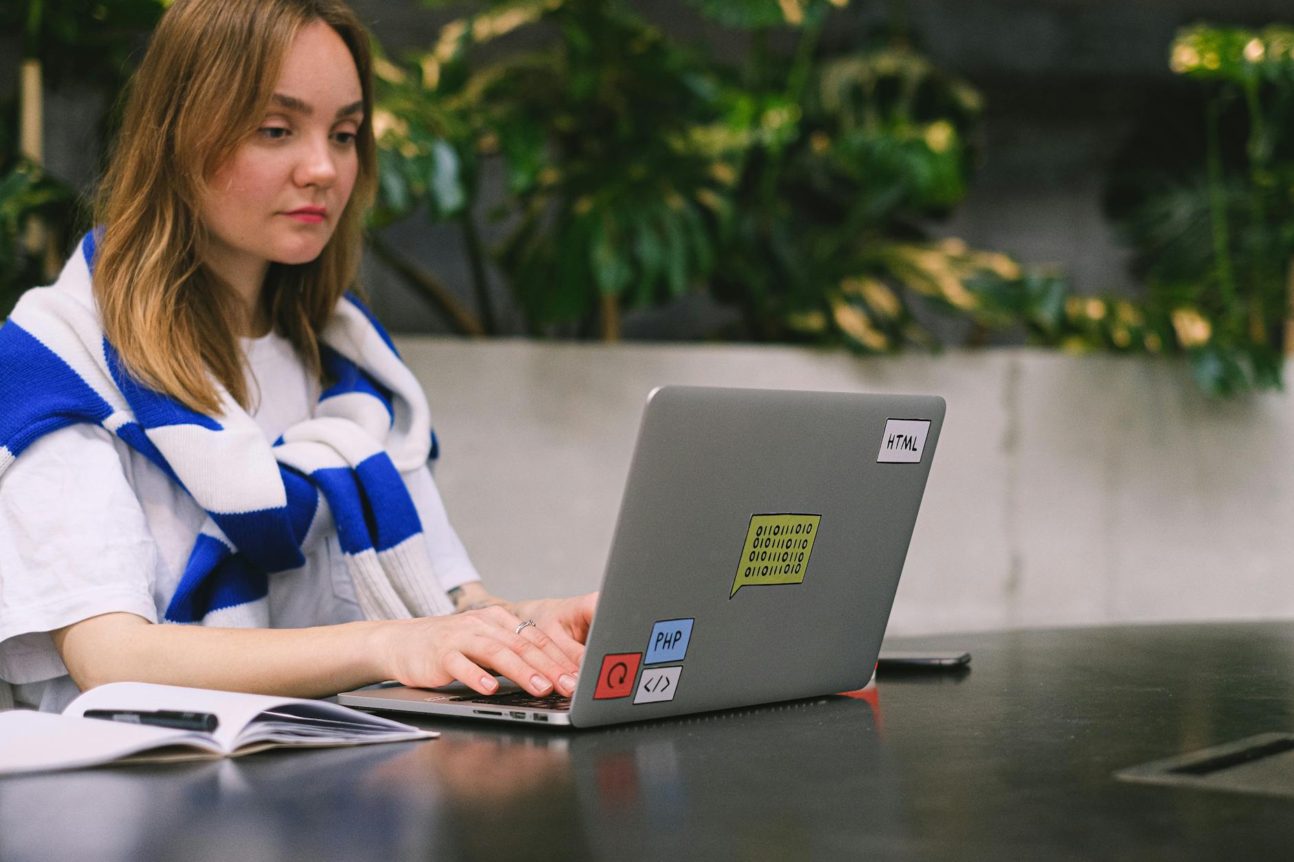 woman laptop computer freelancer